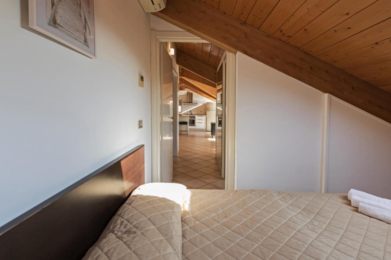 Residence Das Nest - Appartamenti A Pochi Passi Dal Mare Riccione Exterior photo