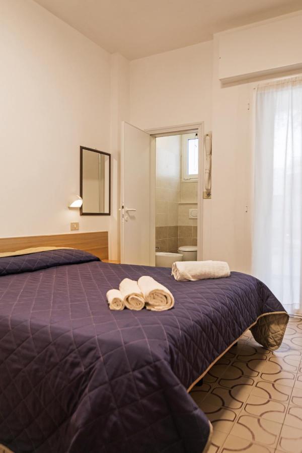 Residence Das Nest - Appartamenti A Pochi Passi Dal Mare Riccione Exterior photo